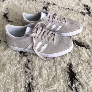 Adidas Courtset Sneakers in Chalk